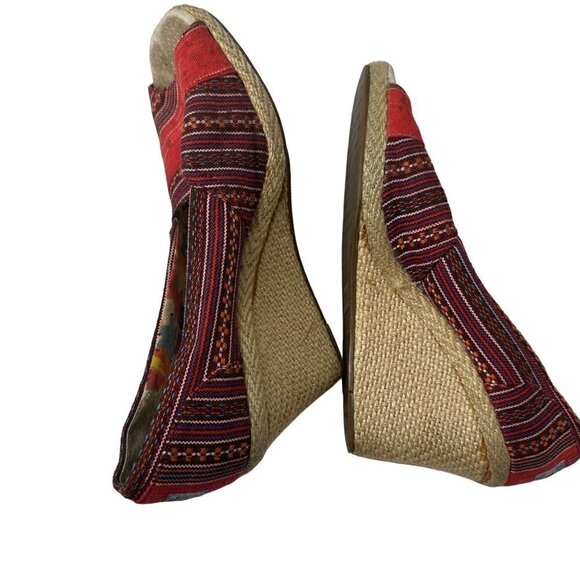 TOMS Espadrille Wedge Pumps Peep Toe Red Boho Pattern Canvas Women size 8.5 - Picture 5 of 9
